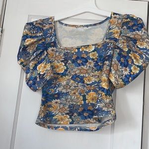 Cute vintage top